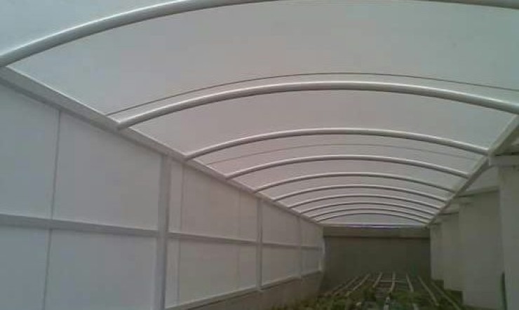 مظلات لكسان